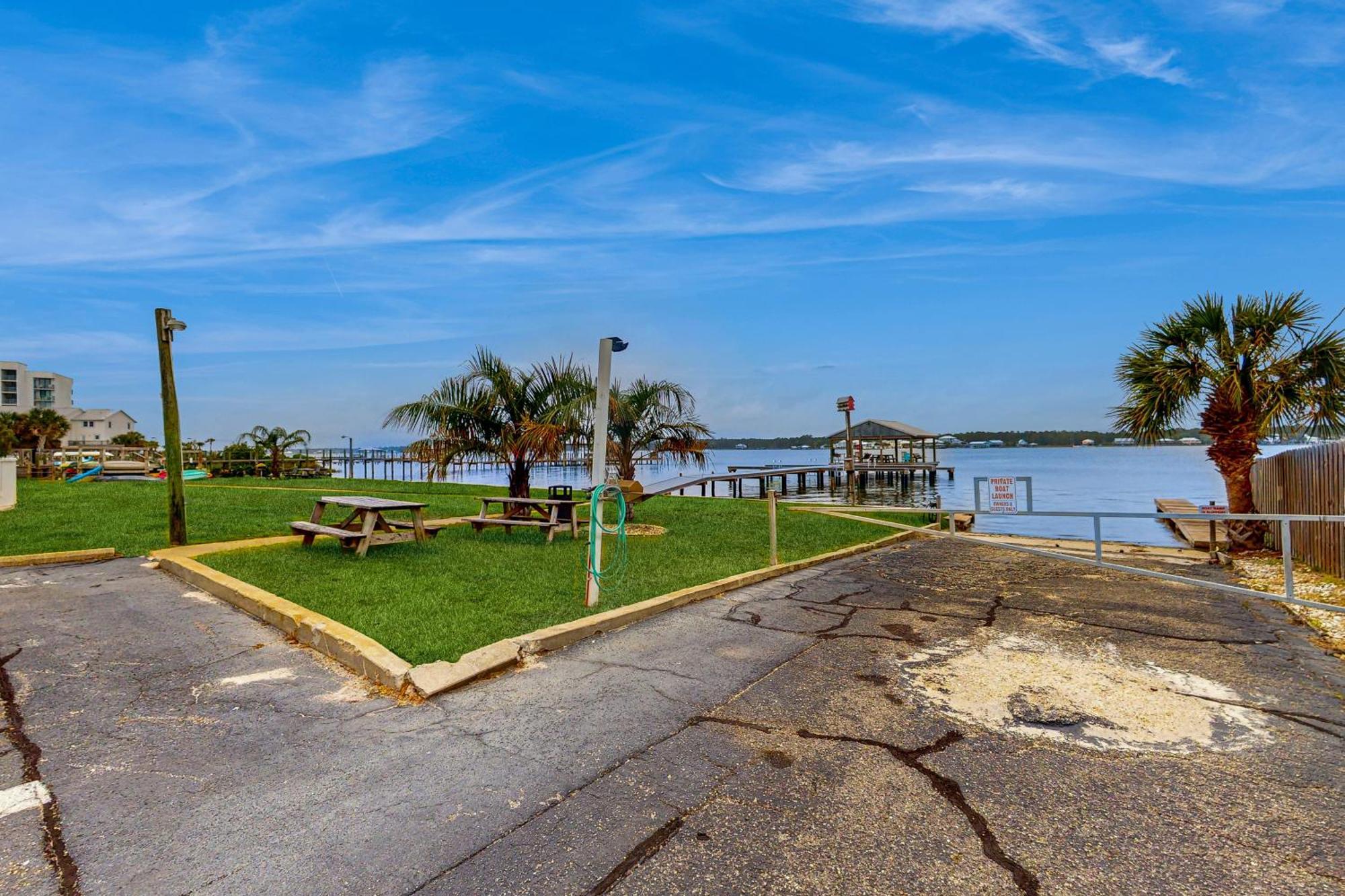 Lagoon Run Gulf Shores Rum bild