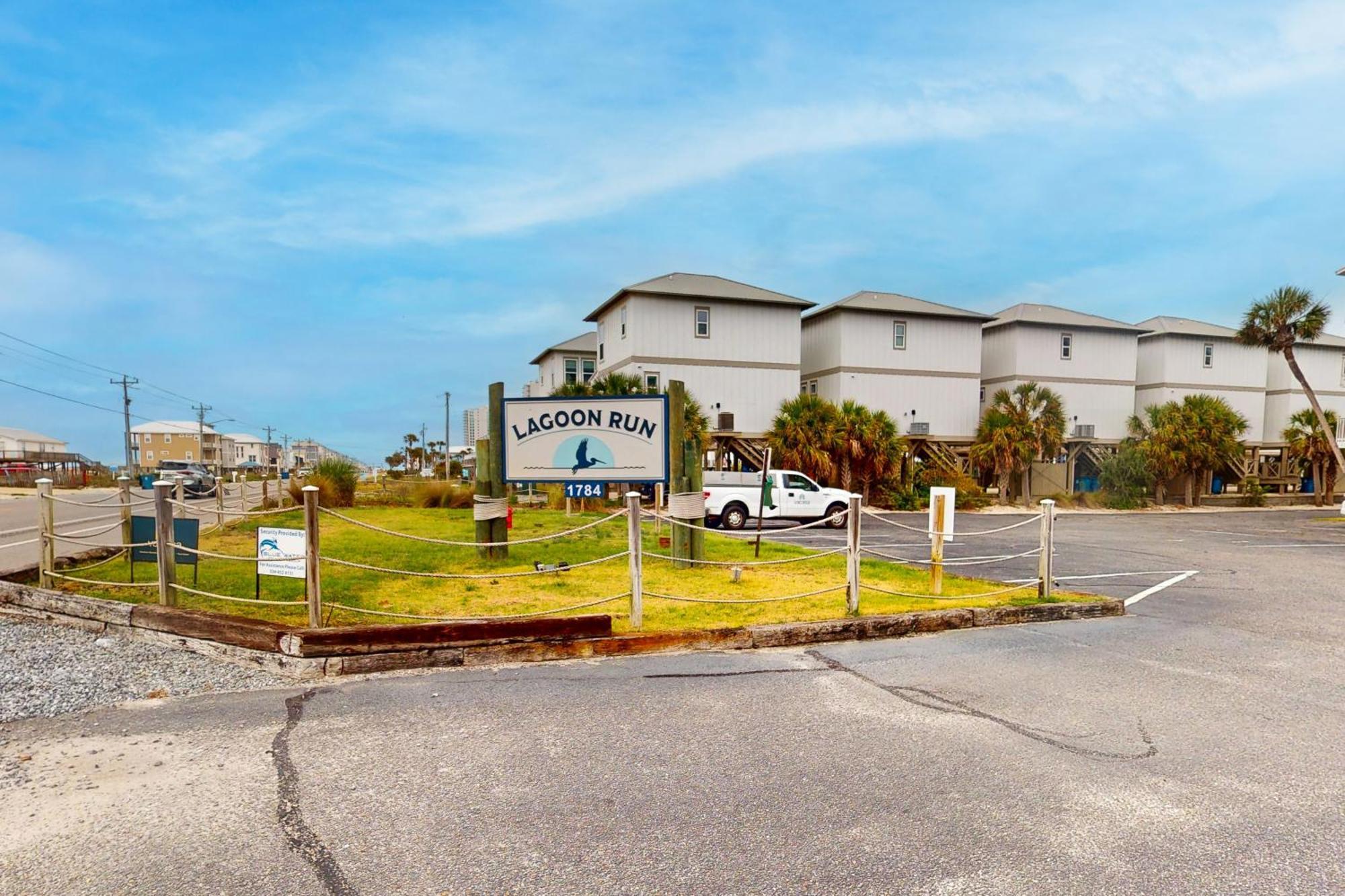 Lagoon Run Gulf Shores Rum bild